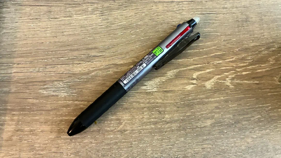 日本から持ってきた消えるペン