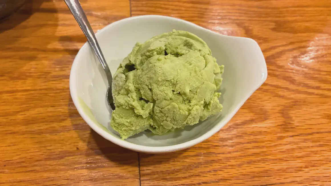 デザートの抹茶アイス