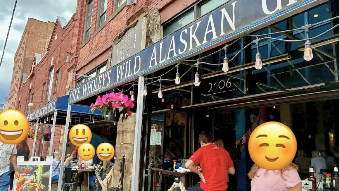 Luke Wholey’sの店構え(Strip District)