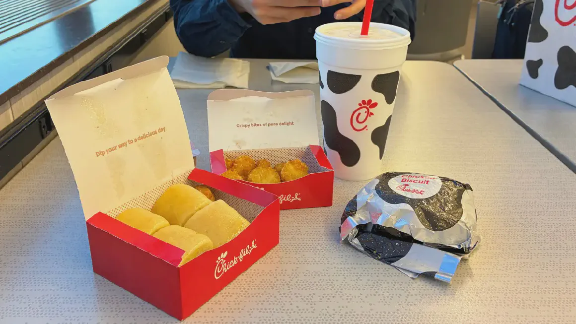 ピッツバーグ空港で食べたChick-fil-Aの朝食