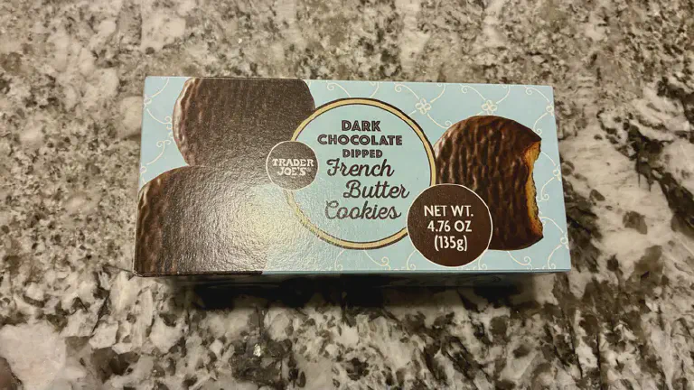 Chocolate Dipped French Butter Cookiesのパッケージ