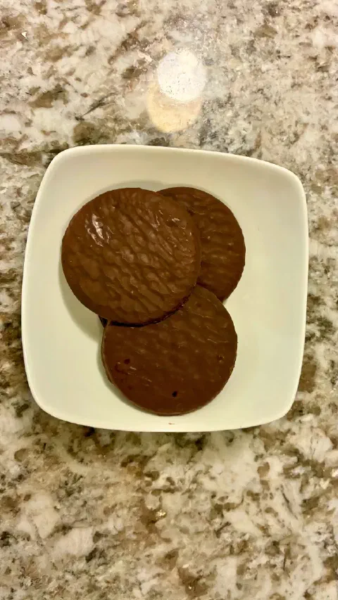 チョコがけされたFrench Butter Cookiesの中身