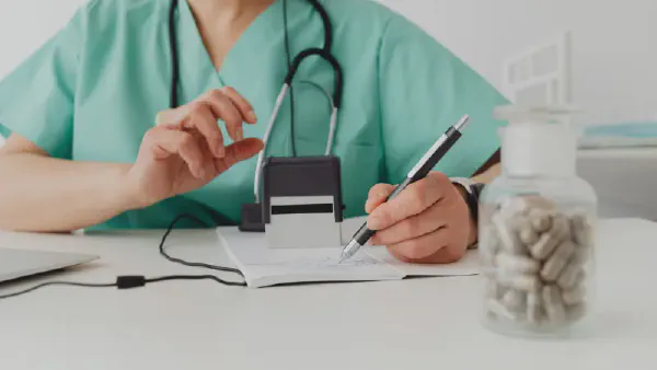 ピッツバーグでUrgent Care受診 — 指を切った話