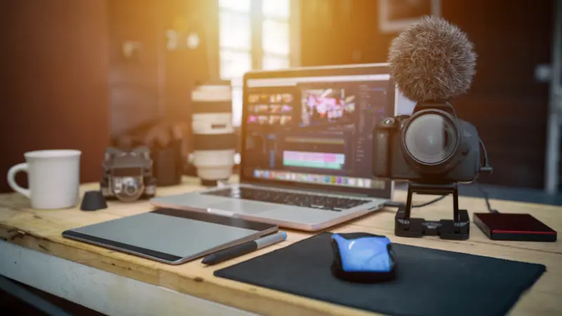 YouTubeで英語を学ぶときに使える英語表現7選