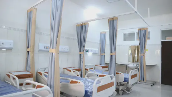 Urgent CareとERの違い — どちらに行くべきかの判断基準